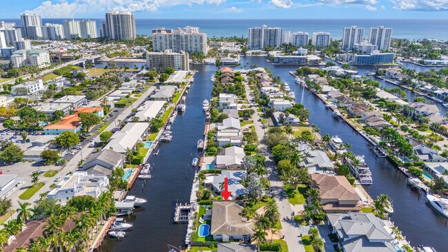 Building Photo - 2813 NE 29th St