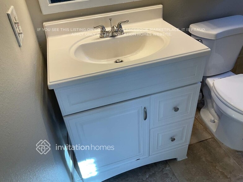 Building Photo - 6828 Eden Ln