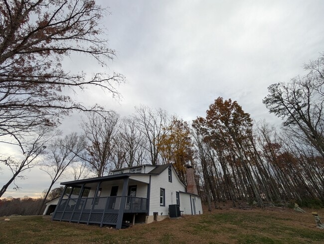 Primary Photo - 1125 Lily Pad Ln