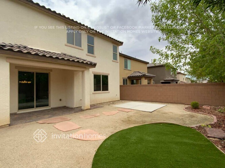 Building Photo - 8617 Earl Creek St