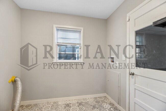 Building Photo - 169 Western Ave