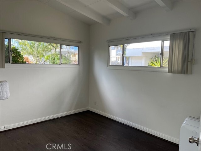 Building Photo - 3300 Seaview Ave