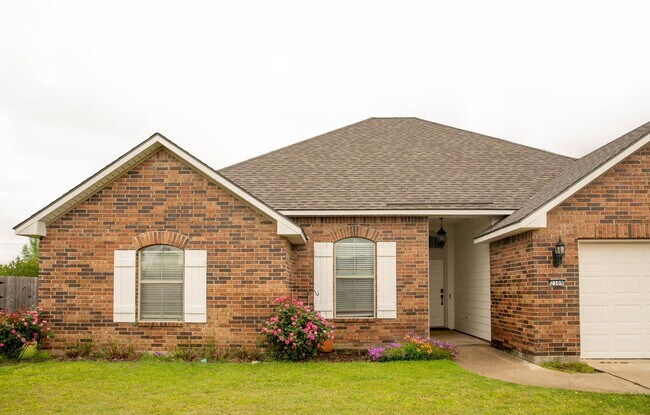 Building Photo - 2309 Tallgrass Cir