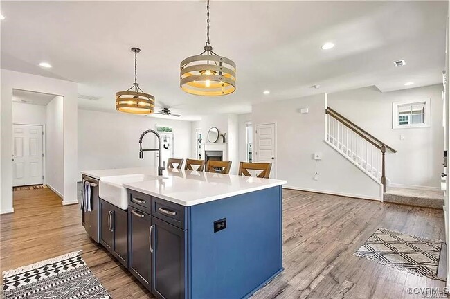 Building Photo - 10801 Porter Park Ln