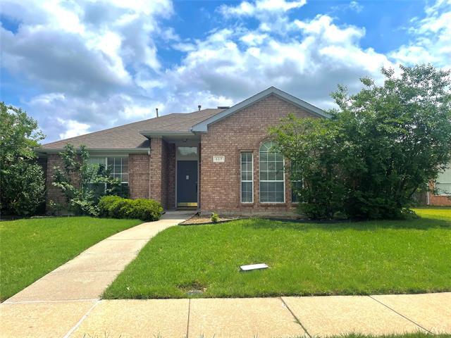 Primary Photo - 807 Aylesbury Dr