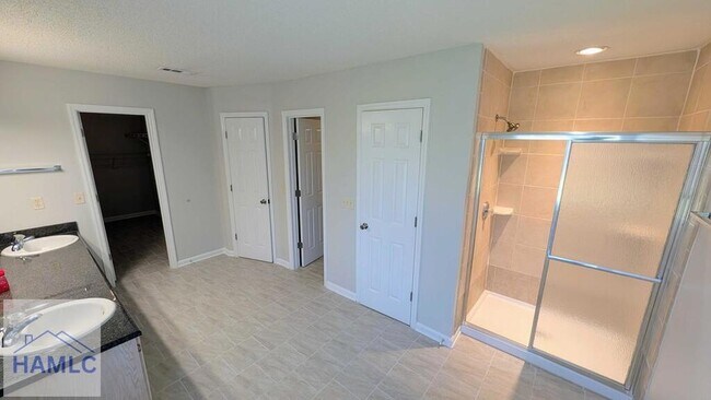 Building Photo - 110 Westchester Ln