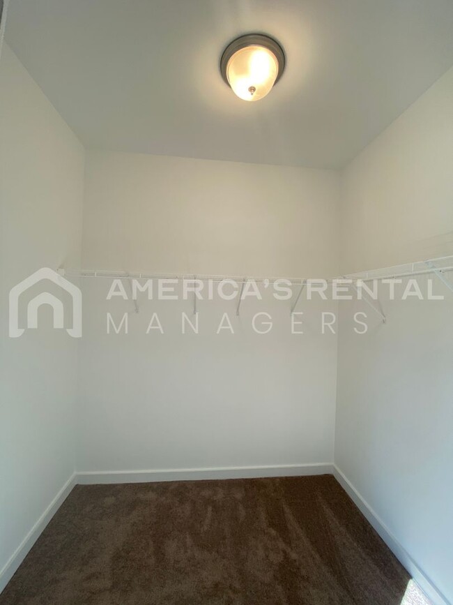 Building Photo - Home for Rent in Lincoln, AL.....Available...