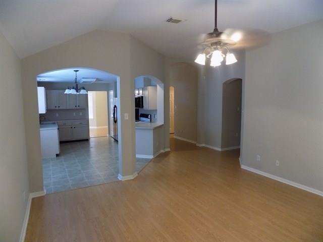 Building Photo - 10467 Twin Circles Dr