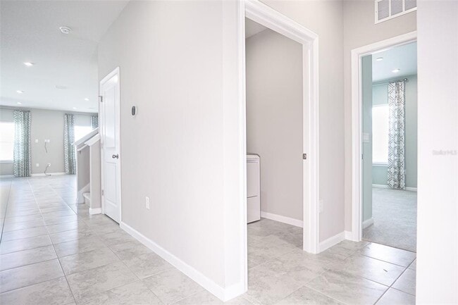 Building Photo - 1892 Basenji Dr