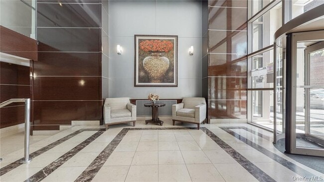 Building Photo - 64-05 Yellowstone Blvd