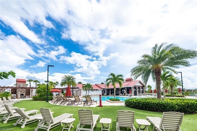 Building Photo - 16570 Ridgeview Cir