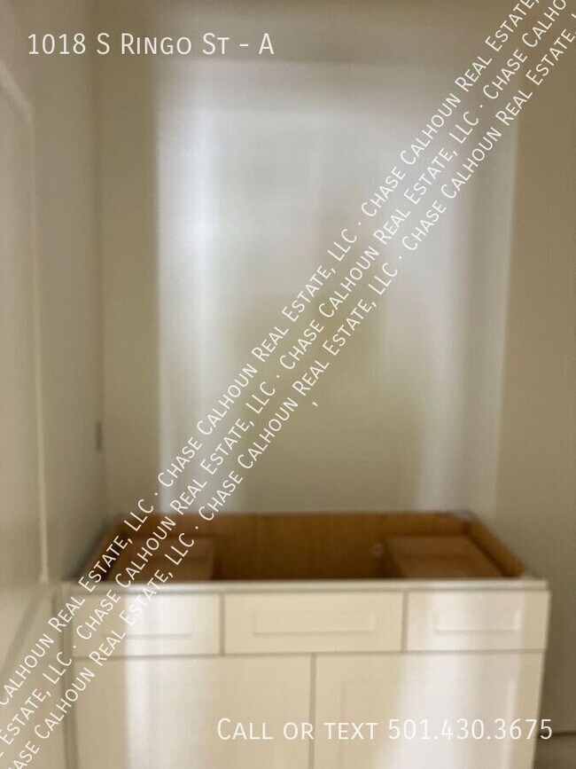 Building Photo - 1018 S Ringo St