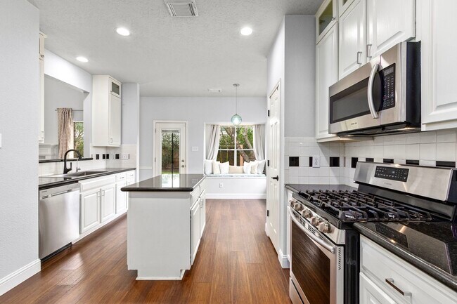 Building Photo - 13507 Country Green Ct
