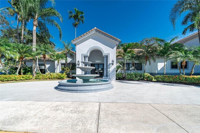 Building Photo - 2640 S University Dr