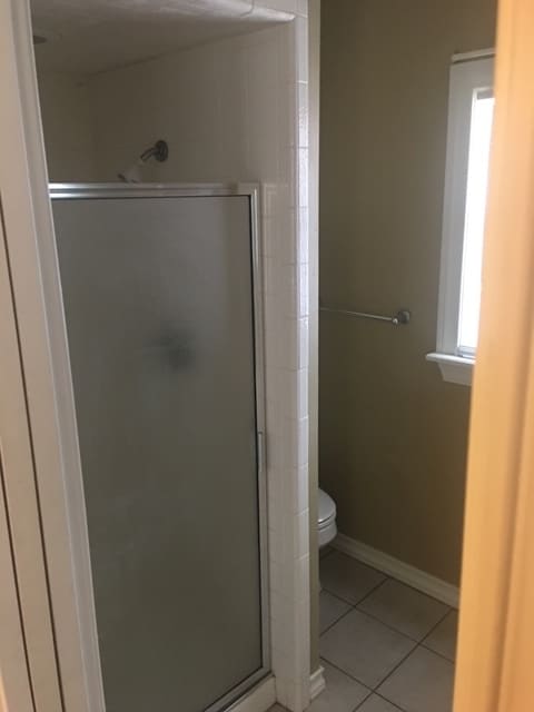 Master Stand alone shower - 2423 26th St
