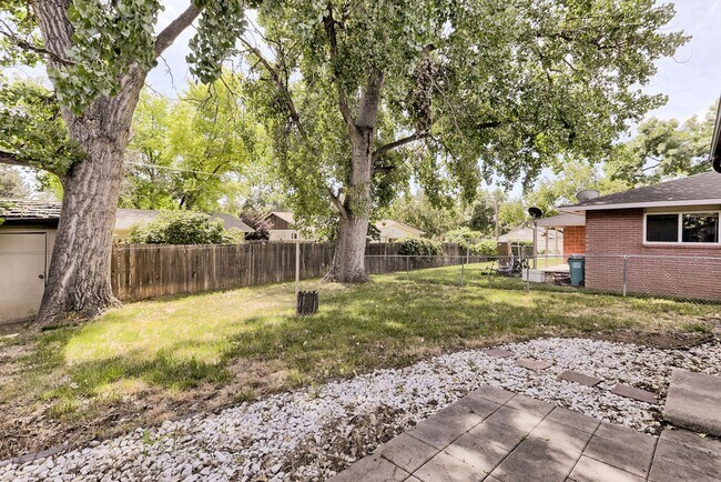 Building Photo - 3 Bedroom Duplex in West Fort Collins