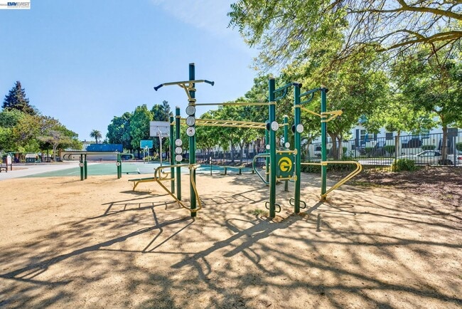 Building Photo - 20 Ryland Park Dr