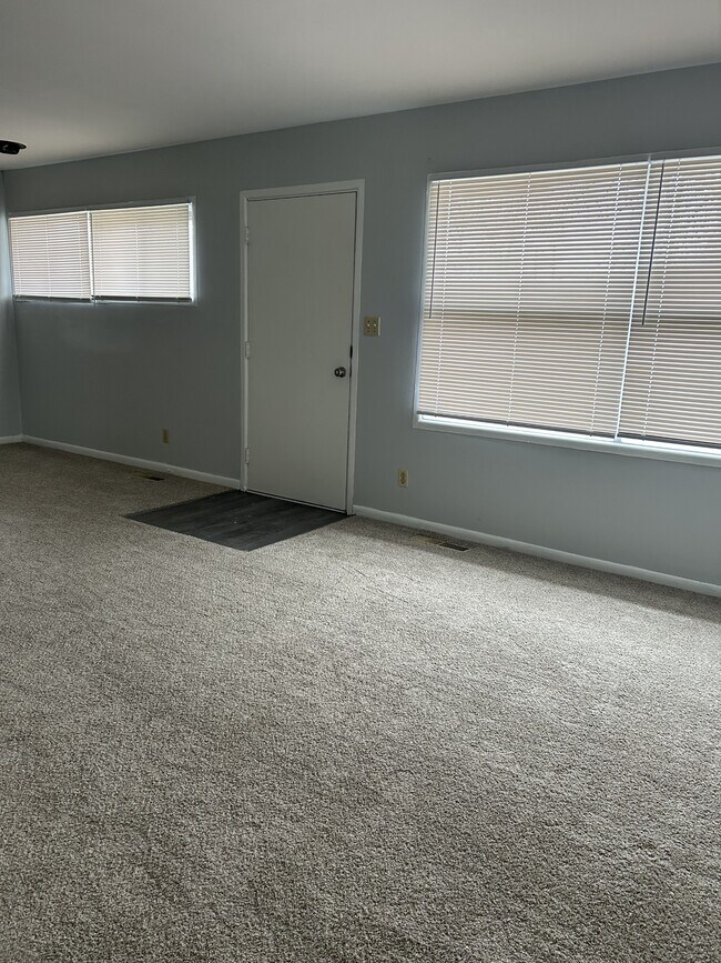 Building Photo - 6713 52nd St