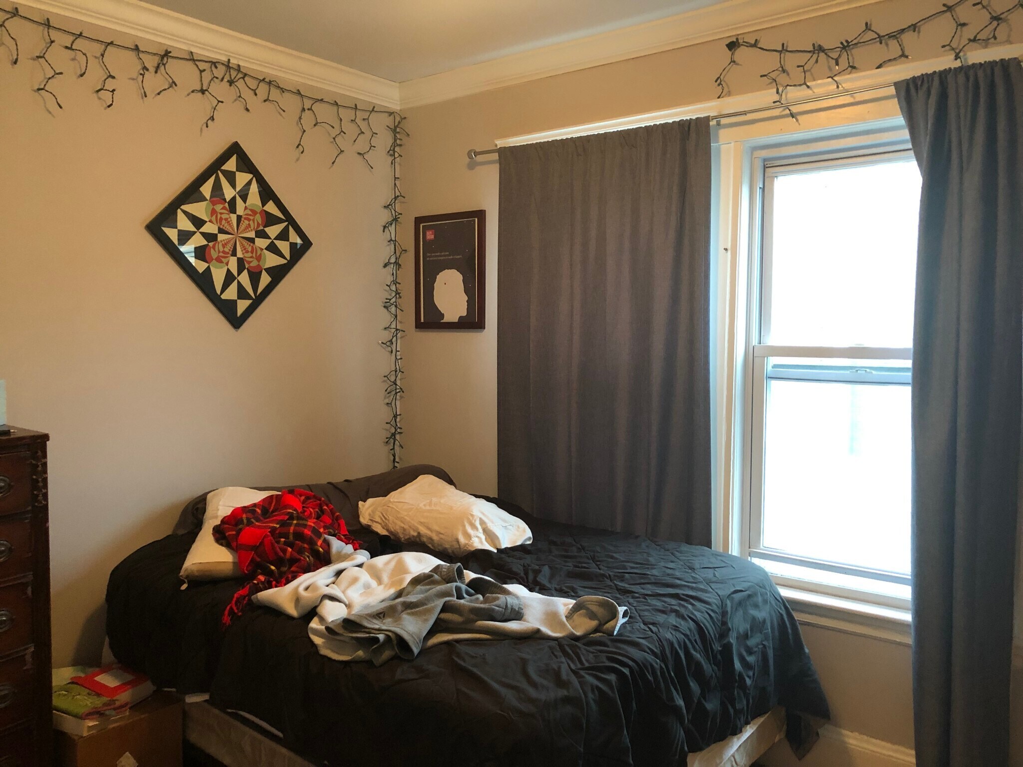 Building Photo - 21 Lewis St