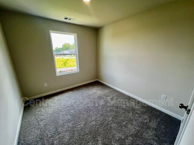 Building Photo - 6014 Tavener Dr