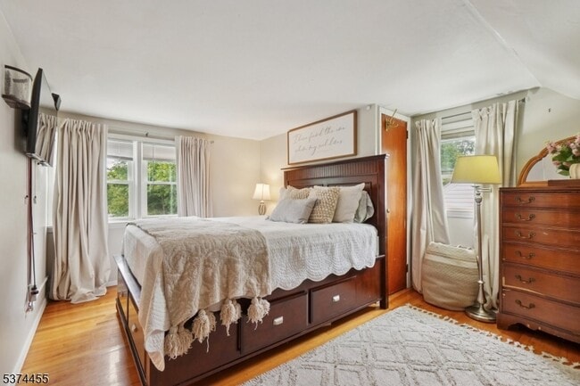 Building Photo - 51 Brookhill Ter