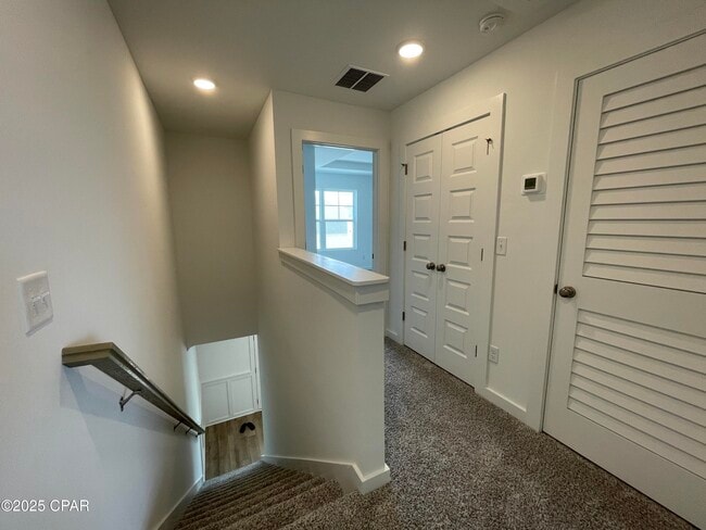 Building Photo - 5864 Tyndall Pkwy