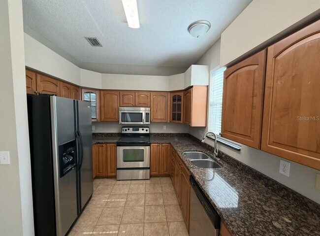 Building Photo - 12919 Brant Tree Dr