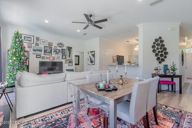 Building Photo - 2337 Matheson Dr