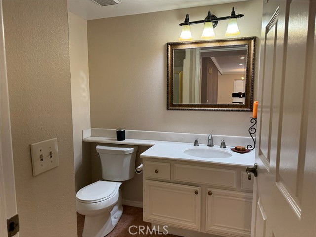 Building Photo - 23201 W Vail Dr