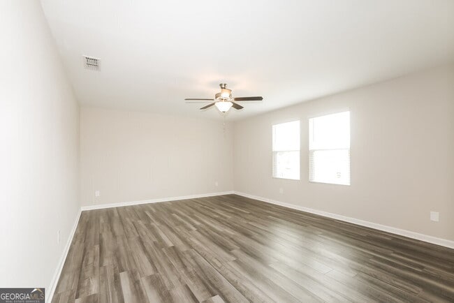 Building Photo - 4034 Kendrick Cir