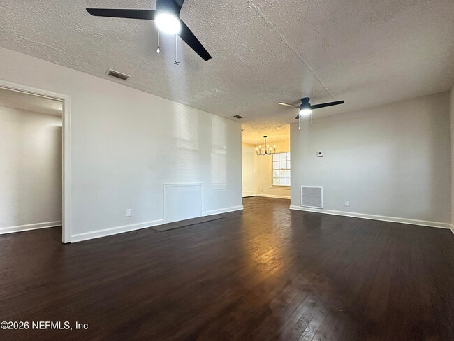 Building Photo - 1239 Glen Laura Rd