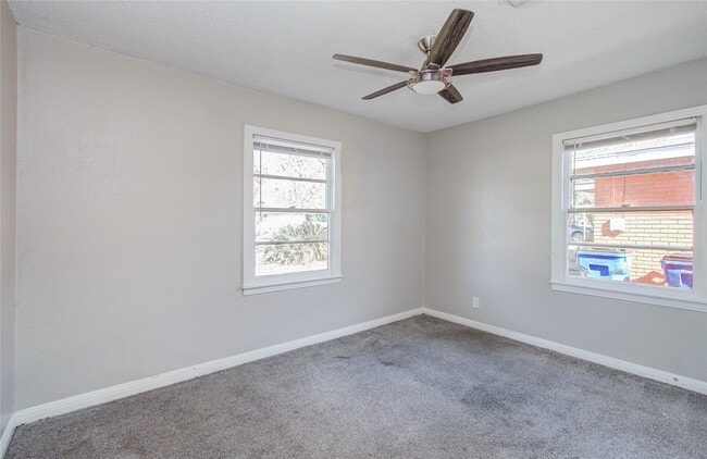 Building Photo - 1913 2nd Ave N