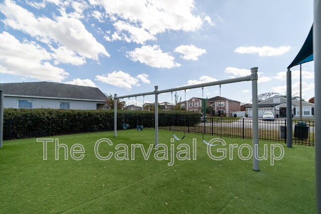 Building Photo - 1215 Kempton Chase Pkwy