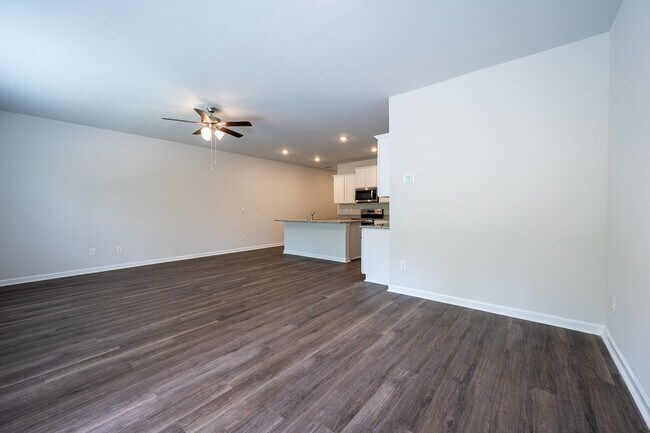 Building Photo - 3422 Firestone Dr