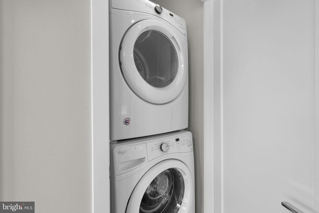 Building Photo - 502 Diamondback Dr