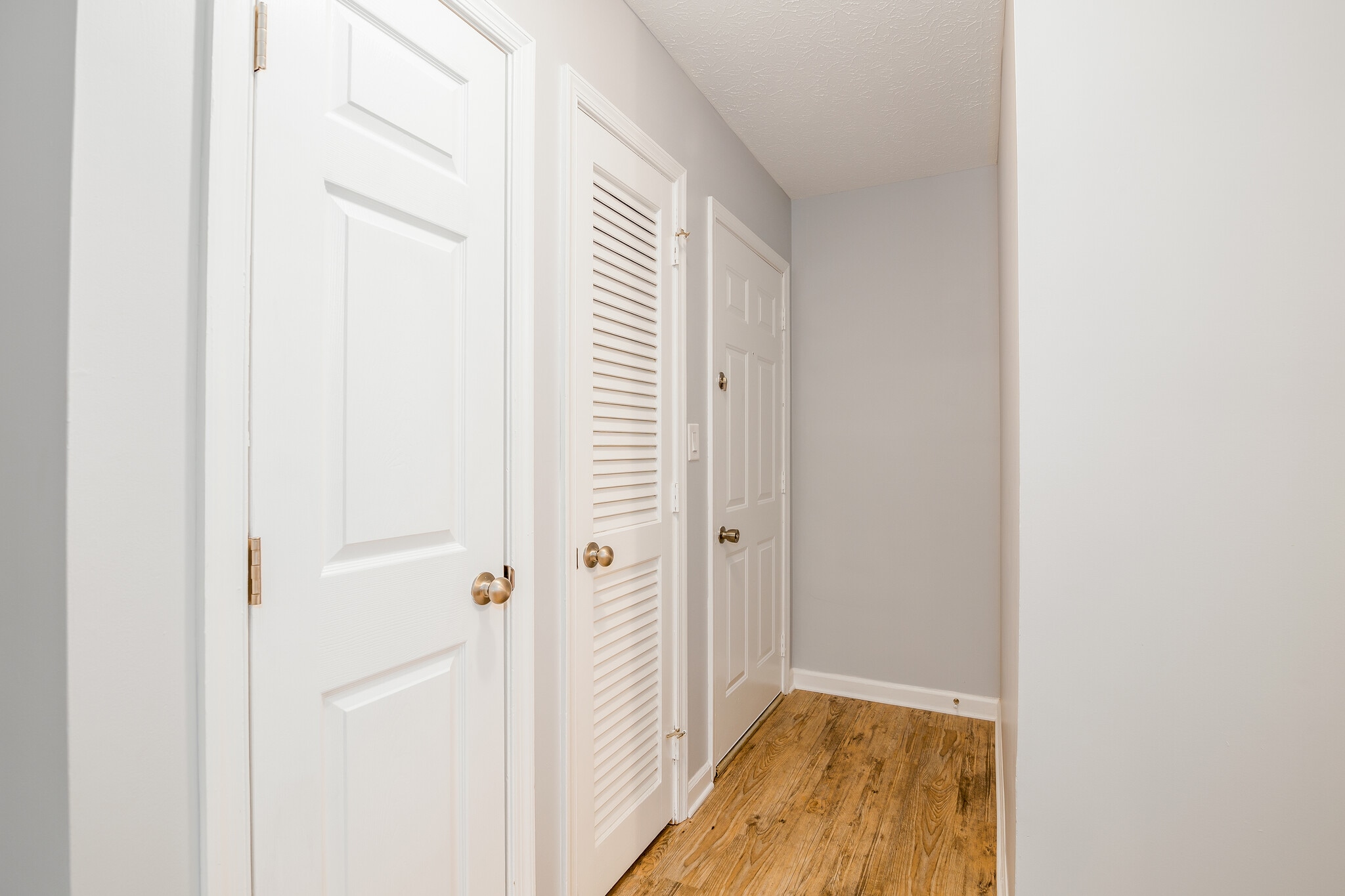 Building Photo - 887 Timberlake Dr