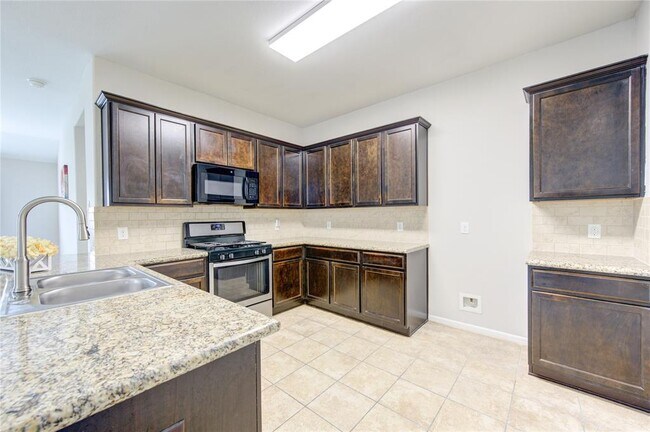 Building Photo - 9207 Ranch Ridge Ln