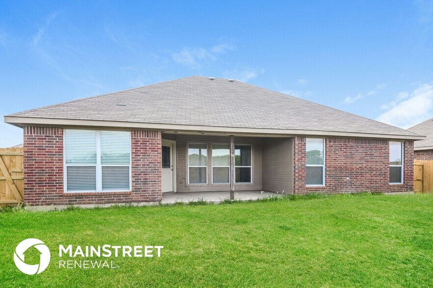 Building Photo - 233 Kennedy Dr