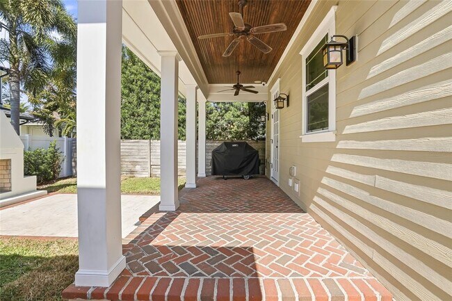 Building Photo - 1505 S Georgia Ave