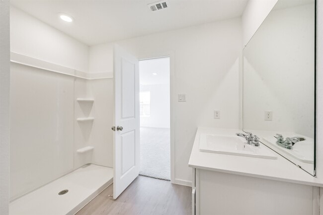 Building Photo - 710 Zuppino Ln