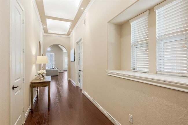 Building Photo - 918 Holly Chapple Dr