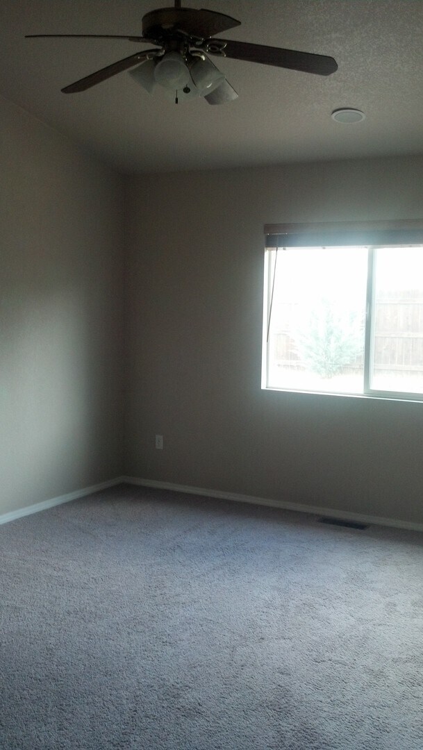 Building Photo - 7432 Prythania Park Dr