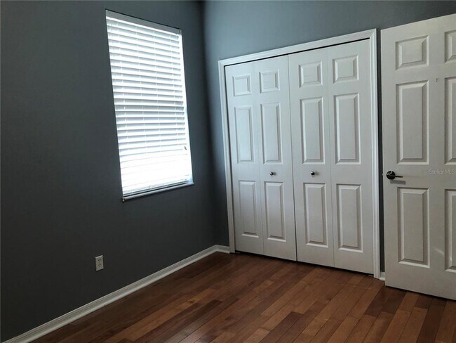 Building Photo - 12462 Westfield Lakes Cir