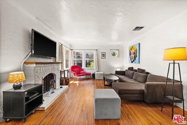 Building Photo - 8410 Kirkwood Dr