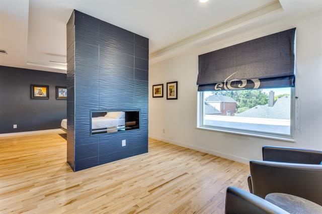 Building Photo - 9774 Sunset Dr
