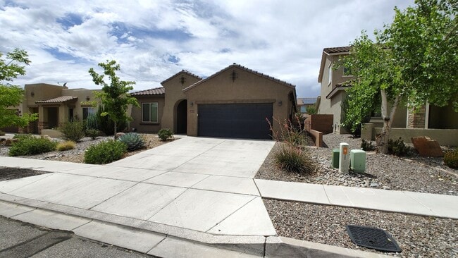 Primary Photo - Lovely Rio Rancho Home! 4 Bedroom, 2 bath!