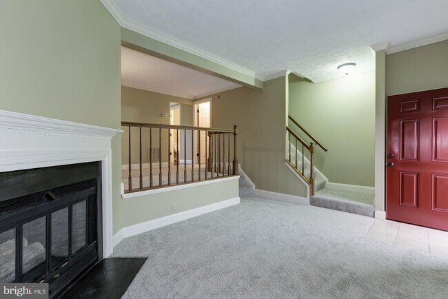 Building Photo - 7118 Eden Brook Dr