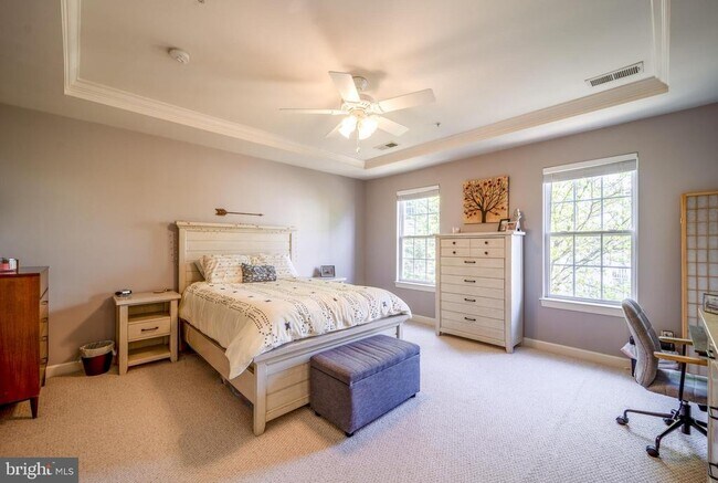 Building Photo - 5673 Harrington Falls Ln