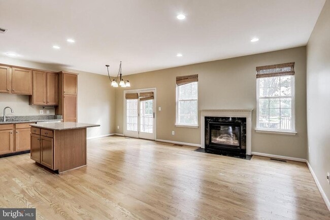 Building Photo - 22514 Airmont Woods Terrace