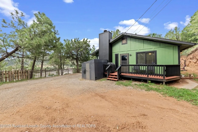 Building Photo - 119 Chaparral Dr